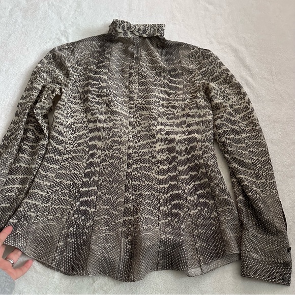 Jason Wu Bow Tie Neck Snakeprint Silk Crepe Blouse Size 4 - Picture 4 of 11